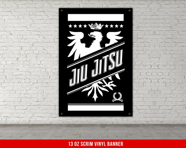 A white, checkered-patterned fabric is rolled up and secured with a gold ring, which is fastened with a gold ring.