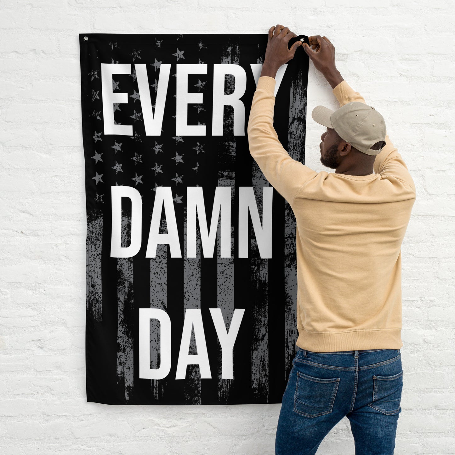 Every Damn Day Gray USA Gym Flag