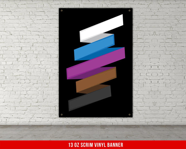 A white, checkered-patterned fabric is rolled up and secured with a gold ring, which is fastened with a gold ring.